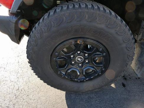 Certified 2022 Ford Bronco Wildtrak image 10