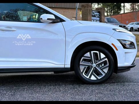 Used 2023 Hyundai Kona SEL image 10