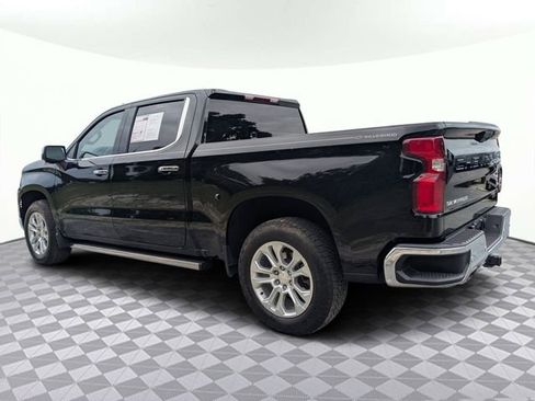 Used 2023 Chevrolet Silverado 1500 LTZ w/ Z71 Off-Road Package image 6