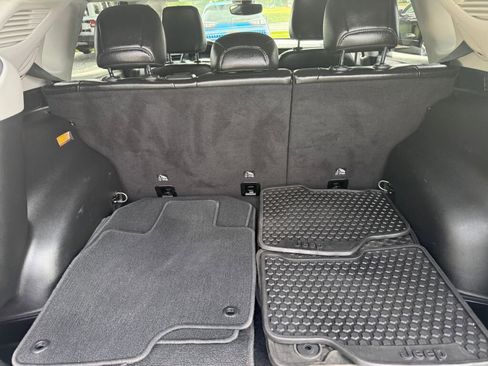 Used 2022 Jeep Compass Trailhawk w/ Trailhawk Elite Group image 31