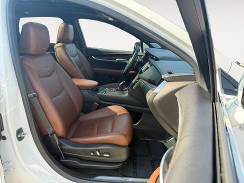Used 2023 Cadillac XT5 Sportv AWD/4WD image 24