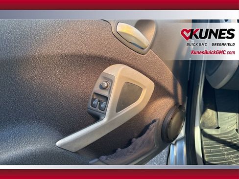 Used 2009 smart fortwo pure image 38