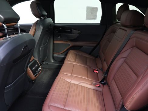 New 2026 Lincoln Nautilus Reserve w/ Jet Appearance Package image 21