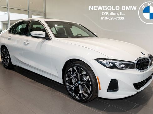 New 2025 BMW 330i xDrive Sedan w/ Convenience Package image 1