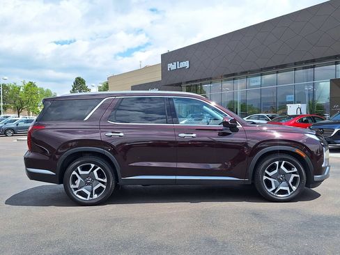 Certified 2024 Hyundai Palisade SEL w/ Premium Package AWD/4WD image 2