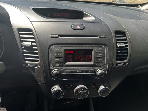 Used 2016 Kia Forte LX FWD image 30