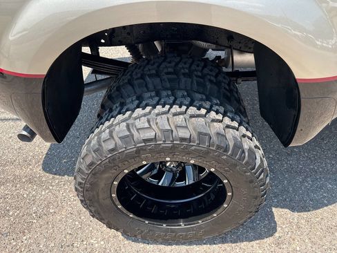 Used 2000 Ford F350 Lariat image 10