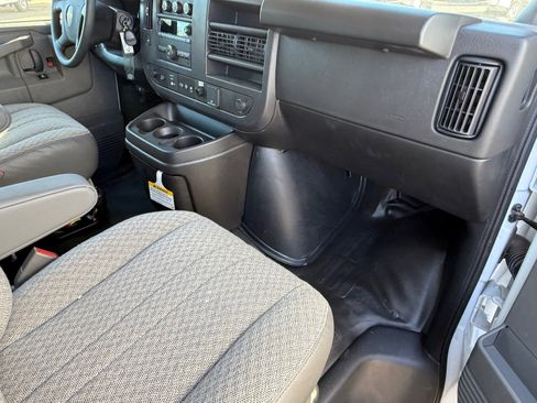 New 2024 Chevrolet Express 3500 w/ Power Convenience Package image 22
