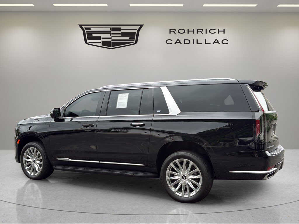 Certified 2024 Cadillac Escalade ESV Premium Luxury w/ LPO, Floor Liner Package AWD/4WD image 23