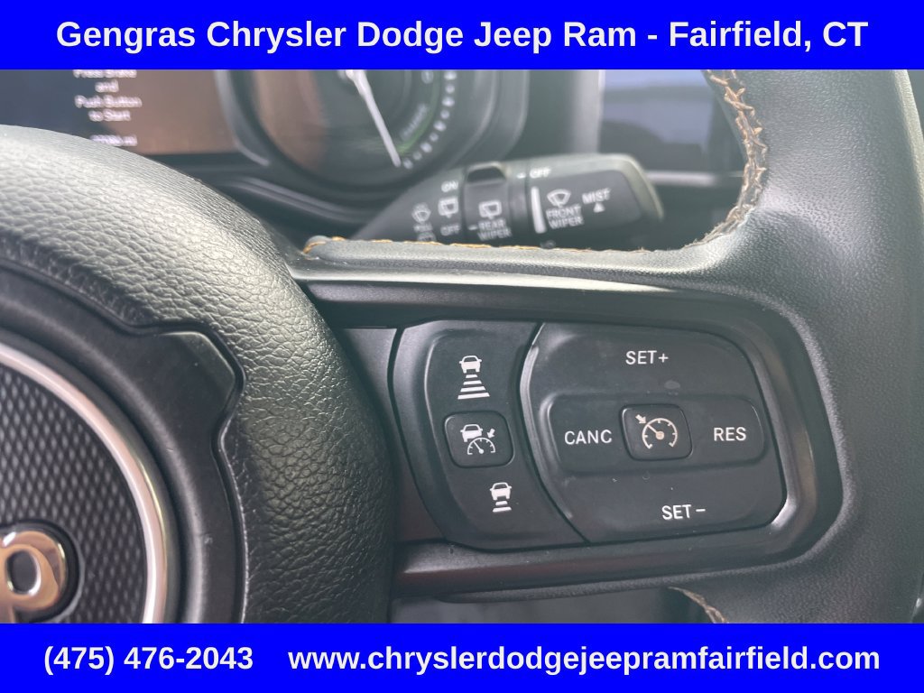 Used 2024 Jeep Wrangler Unlimited w/ Convenience Group AWD/4WD image 55