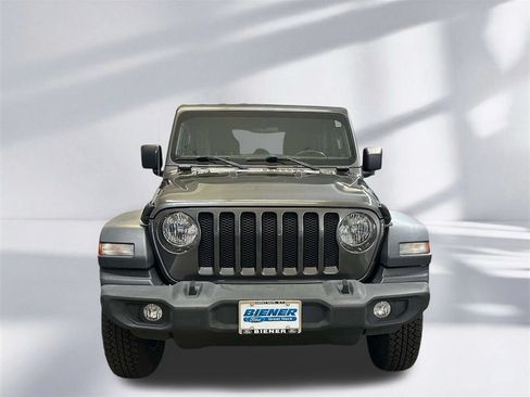 Used 2018 Jeep Wrangler Unlimited Sport S AWD/4WD image 25