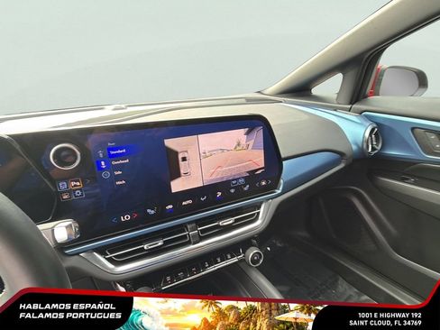 Certified 2025 Chevrolet Equinox EV LT w/ Convenience Package FWD image 19