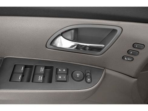 Used 2015 Honda Odyssey Touring image 19