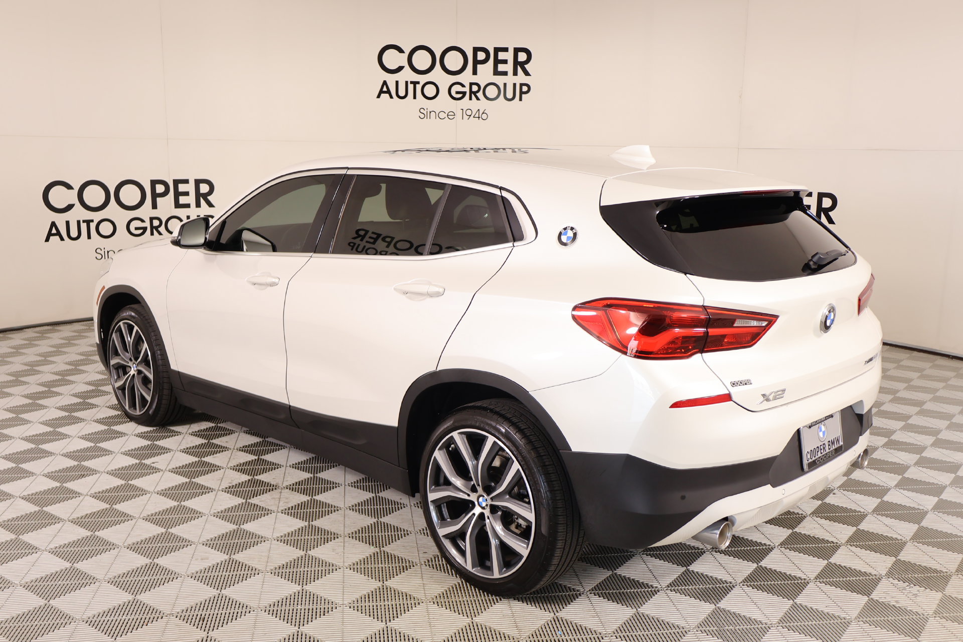 Used 2020 BMW X2 xDrive28i w/ Convenience Package AWD/4WD image 24