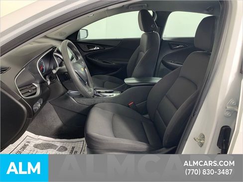 Used 2024 Chevrolet Malibu LT image 9