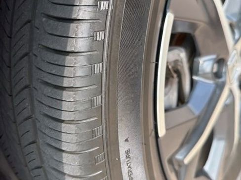 Used 2023 Honda HR-V EX-L image 22