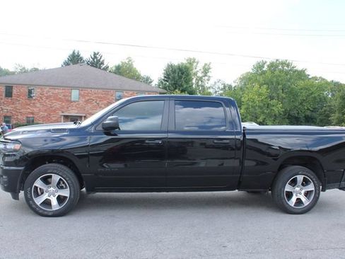 Used 2026 RAM 1500 Express AWD/4WD image 5