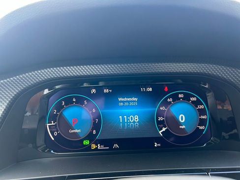 New 2026 Volkswagen Atlas Cross Sport SEL R-Line image 20