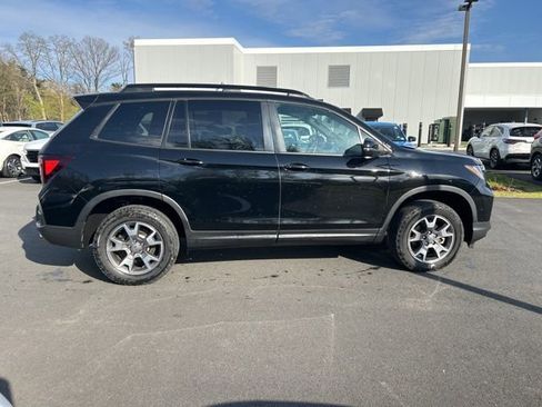 Used 2023 Honda Passport TrailSport image 6