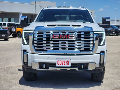 Used 2026 GMC Sierra 2500 Denali w/ Denali Reserve Package AWD/4WD image 2