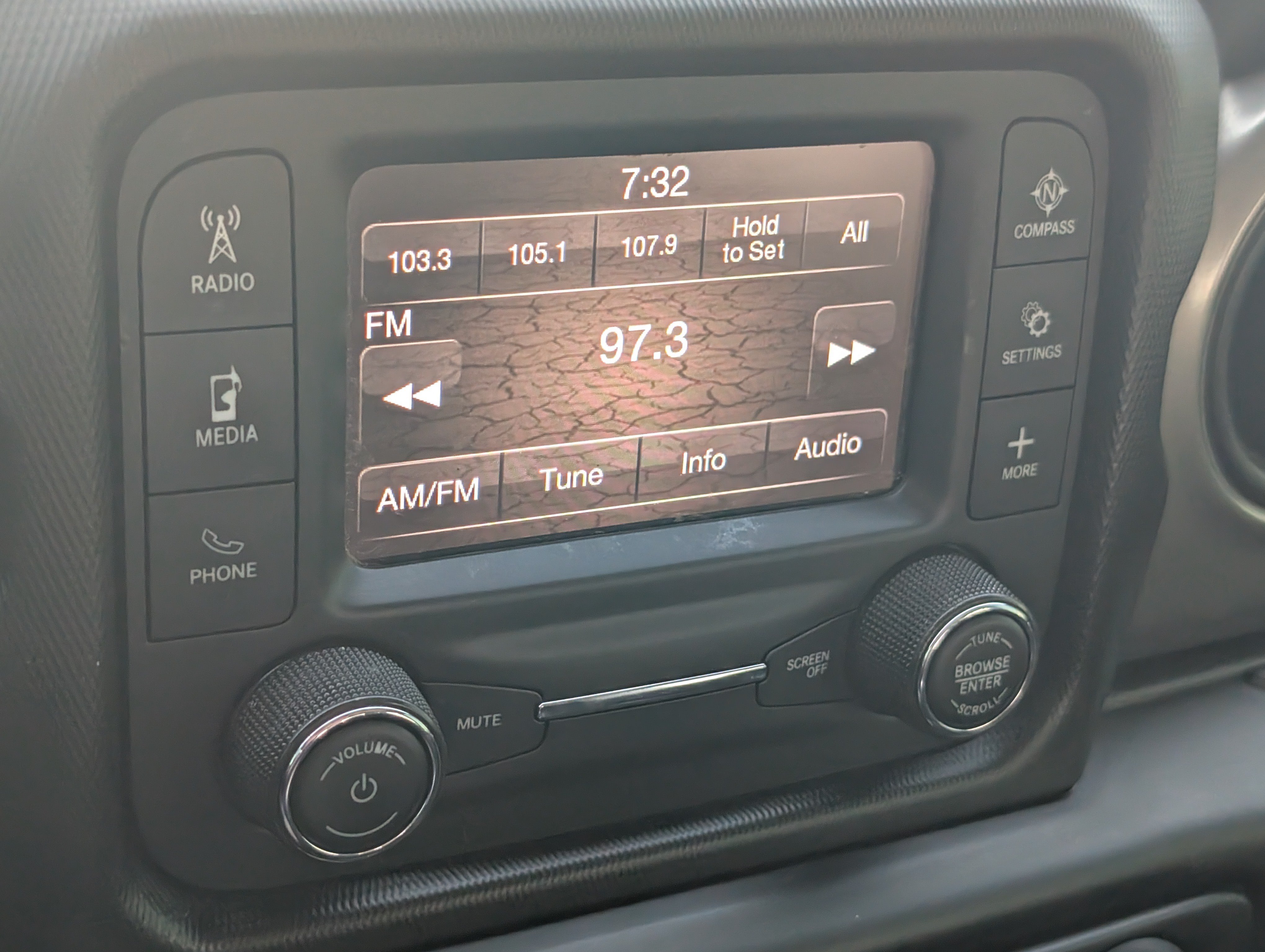 Used 2021 Jeep Gladiator Mojave AWD/4WD image 19
