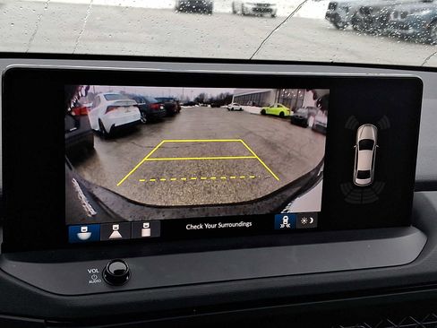 Used 2024 Honda Accord Touring image 18