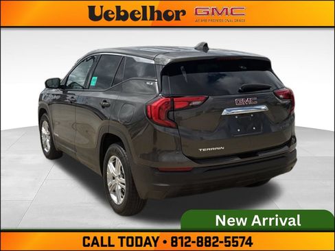 Used 2020 GMC Terrain SLE FWD image 8