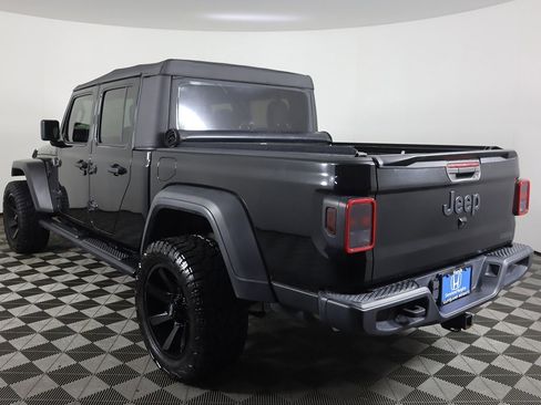 Used 2020 Jeep Gladiator Sport w/ Quick Order Package 24S image 6