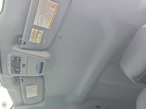 New 2026 Ford F250 Lariat w/ Black Appearance Package image 29