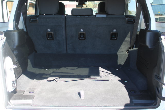 Used 2024 Jeep Wrangler Unlimited Rubicon 4xe AWD/4WD image 46