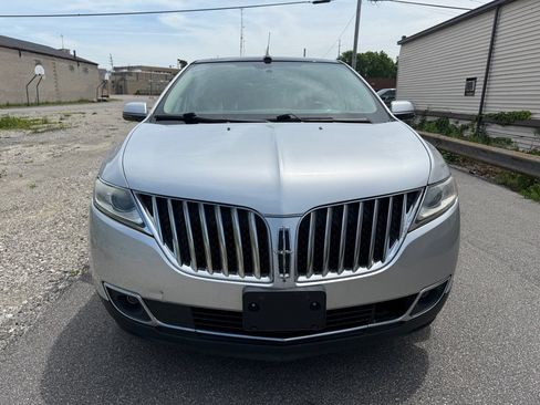 Used 2012 Lincoln MKX AWD image 7