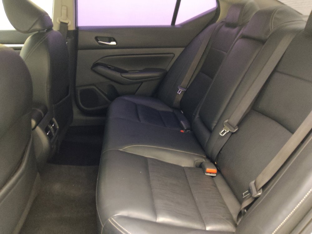 Used 2021 Nissan Altima 2.5 SL FWD image 18