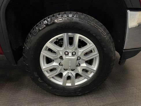 Used 2020 GMC Sierra 2500 SLT w/ SLT Premium Plus Package image 12