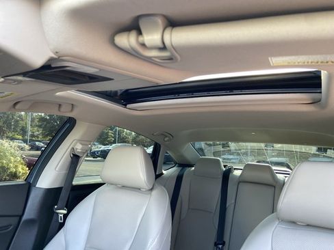 Used 2023 Honda Accord Touring image 39