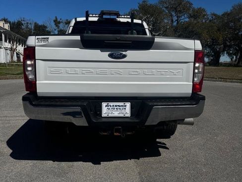 Used 2020 Ford F250 XL w/ Power Equipment Group image 4