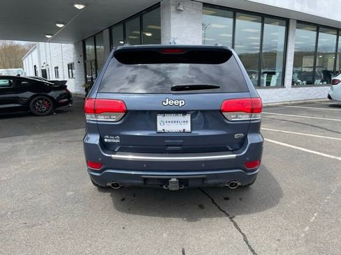 Used 2021 Jeep Grand Cherokee Overland AWD/4WD image 6