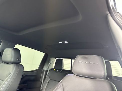 Used 2019 GMC Sierra 1500 Denali w/ Driver Alert Package II image 12