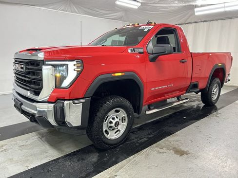 Certified 2024 GMC Sierra 2500 Pro w/ Convenience Package AWD/4WD image 5