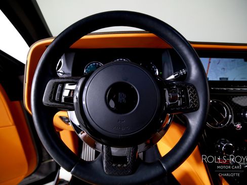 Certified 2024 Rolls-Royce Cullinan Black Badge image 15