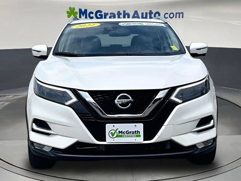Used 2022 Nissan Rogue Sport SL w/ Premium Package AWD/4WD image 2