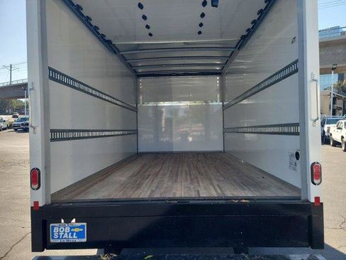 Used 2024 Chevrolet Express 4500 Extended w/ Power Convenience Package RWD image 21