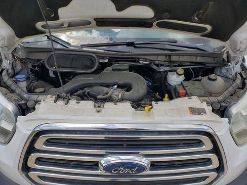Used 2015 Ford Transit 350 XLT image 26