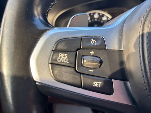 Used 2019 BMW M550i xDrive w/ Premium Package 2 image 43