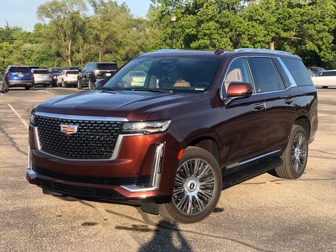 Used 2022 Cadillac Escalade Premium Luxury AWD/4WD image 1