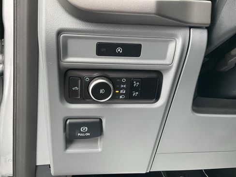 Used 2025 Ford F150 XLT w/ Equipment Group 301A Standard image 12