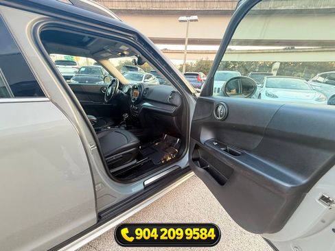 Used 2017 MINI Cooper Countryman FWD image 41