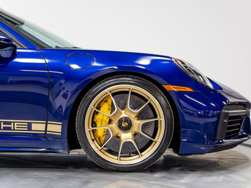 Used 2021 Porsche 911 Turbo S image 19