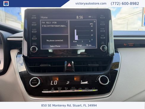 Used 2020 Toyota Corolla LE FWD image 24
