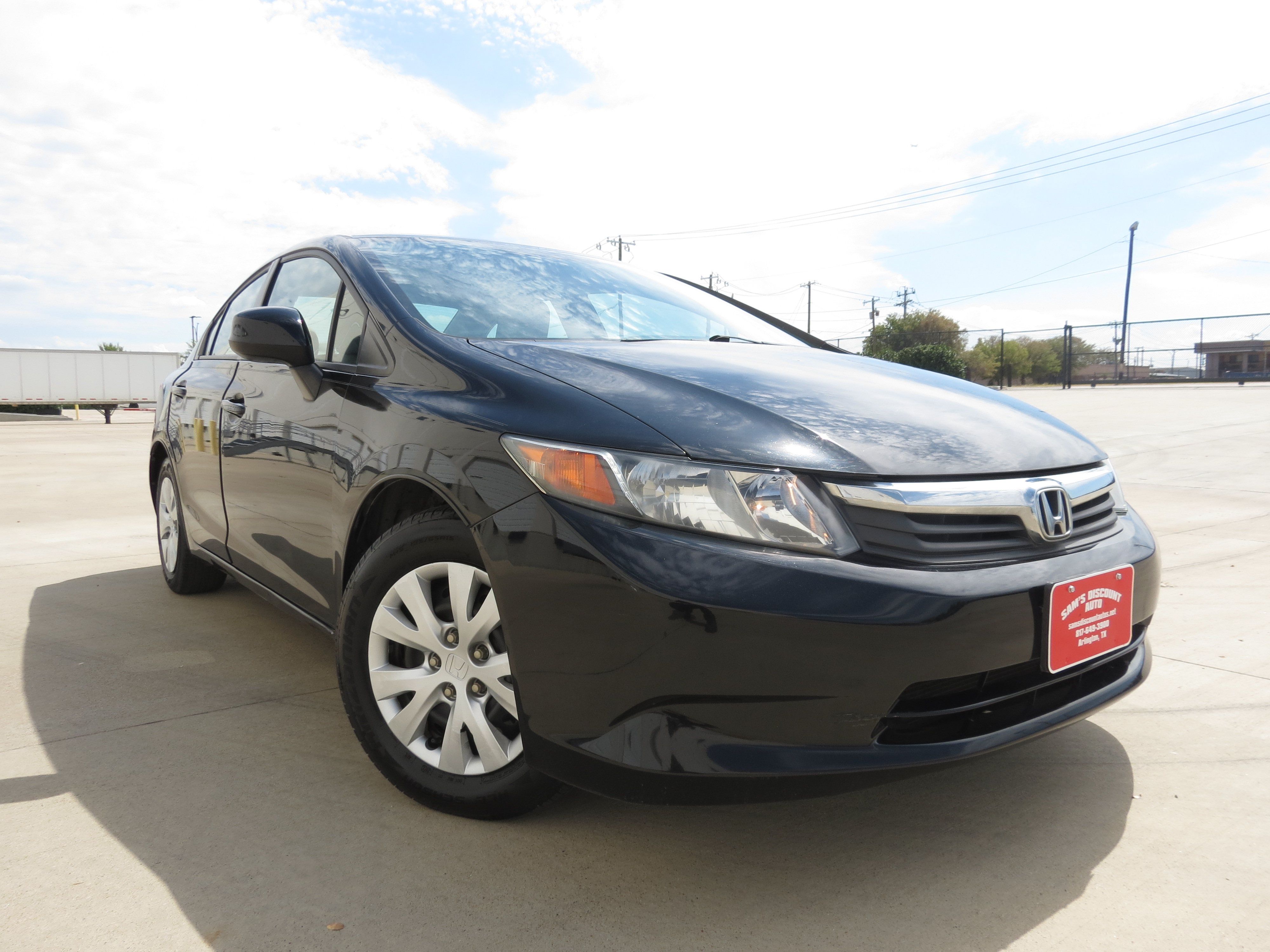 Used 2012 Honda Civic LX image 2