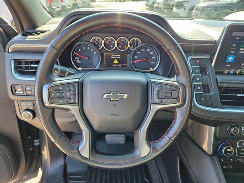 Used 2021 Chevrolet Tahoe RST w/ Luxury Package AWD/4WD image 17